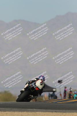 media/Mar-22-2025-CVMA (Sat) [[462c0ffedb]]/Race 13-Amateur Supersport Middleweight/